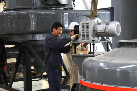 化工廠用磨粉機的保養(yǎng)如何進行？